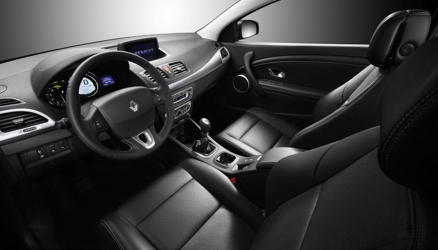  Renault Megane Coupe 2009 года  (фото 3 из 73)